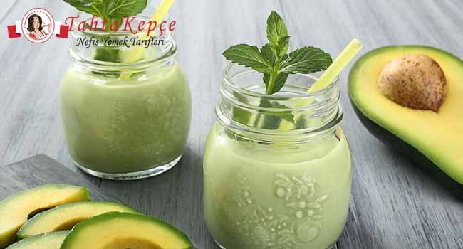 Zencefilli Avokadolu Smoothie